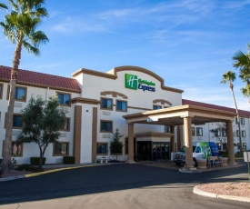 Holiday Inn Express Tucson-Airport, an IHG Hotel