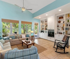 Blue Skies~ Charming 3BR/2 1/2BA cottage minutes from the Gulf