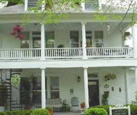 1908 Ridgeway House B&B