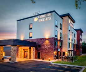 Cobblestone Inn & Suites – Fairfield Bay