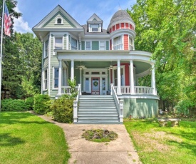 1878 Victorian Home in Historic Dwtn Hot Springs!