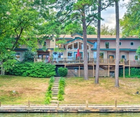 Lake Hamilton Home, 5 Min to Oaklawn Race Track!