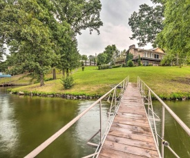 Lakefront Hot Springs Home with Hot Tub and Dock!