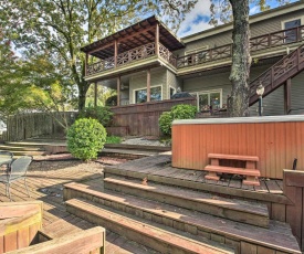 Luxe Lakehouse Boat Dock, Hot Tub and Kayaks!