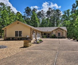 Hot Springs Home with Pool Table, Grill and Fire Pit!