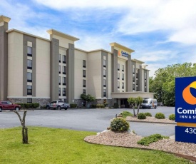 Comfort Inn & Suites Little Rock Airport