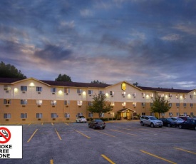 Super 8 by Wyndham Cromwell/Middletown