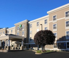 Holiday Inn Express Danbury I-84, an IHG Hotel