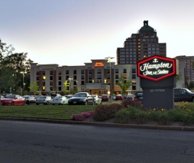 Hampton Inn & Suites East Hartford