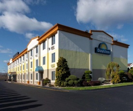 Days Inn by Wyndham Hartford/Closest Downtown