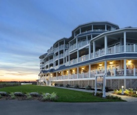 Madison Beach Hotel, Curio Collection by Hilton