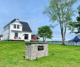 Harbor View Landing