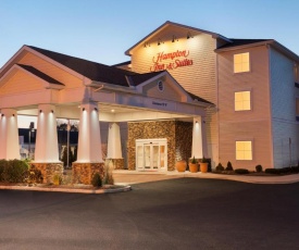 Hampton Inn & Suites Mystic