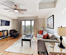 Downtown Condo with River View, Near Shops & Beaches condo