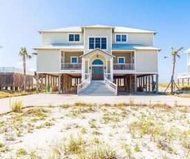 Gulf Front Home w/ private Pool. Sleeps up to 20.