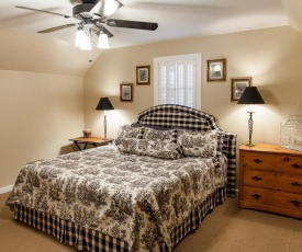 Live Oak Bed and Breakfast