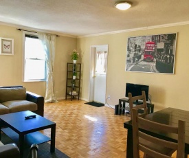 Downtown 1 Bedroom Apt 20L