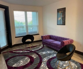 LUXURIOUS 1BR 1BTH W/ BALCONY UNIT IN DOWNTOWN ATL