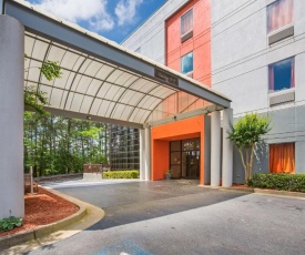 Budgetel Inns & Suites - Atlanta Galleria Stadium