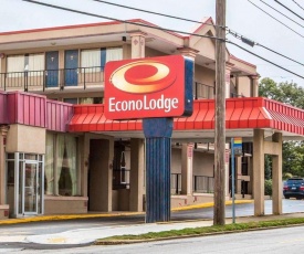 Econo Lodge Airport