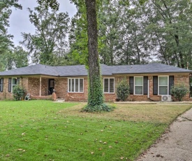 Quiet Home with Billiards Table about 3 Miles to Dtwn