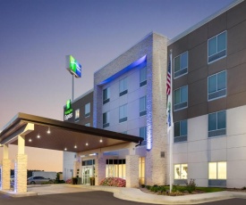 Holiday Inn Express Calhoun South, an IHG Hotel