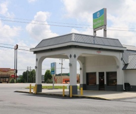 SureStay Hotel by Best Western Calhoun South