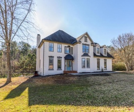 Freshly Renovated 5 Bedroom Home In Cartersville Minutes From LakePoint Sports Complex