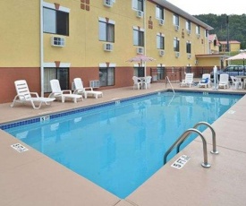 Econo Lodge Cartersville-Emerson Lake Point