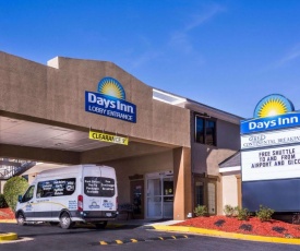 Days Inn by Wyndham College Park Airport Best Road