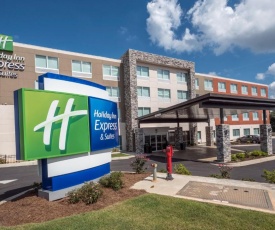 Holiday Inn Express & Suites - Commerce, an IHG Hotel