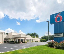 Motel 6-Conyers, GA