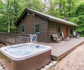 The Big Little Cabin with Hot Tub!